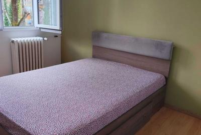 Apartament cu 3 camere semidecomandat în Berceni - 2