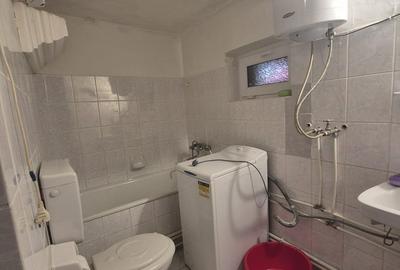 Casă cu 4 camere cu Canalizare în Central - 4