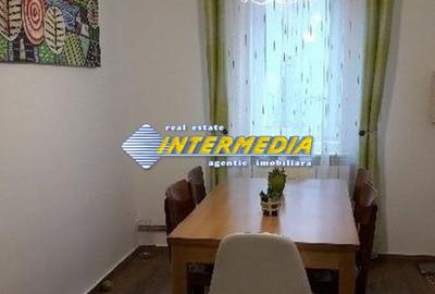 Casă individuală cu 3 camere cu Canalizare în Central - 18