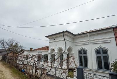 Casă cu 4 camere în Central - 8