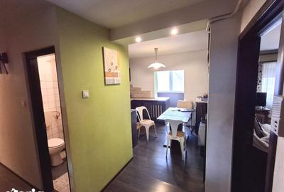 Apartament cu 3 camere decomandat, mobilat în 1 Mai - 7