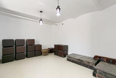 INCHIRIAT! Spatiu comercial de închiriat - 210 mp - Ultracentral - 4