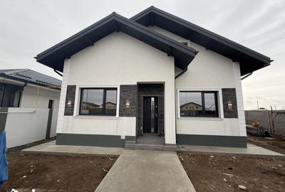 Casă cu 5 camere cu Teren 300 Mp în Central - 8