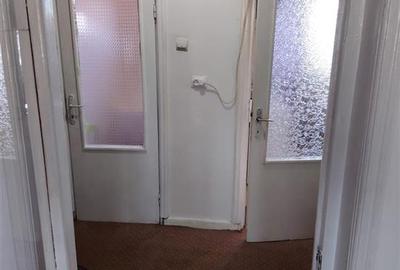 Garsonieră decomandată în Valenta - 10