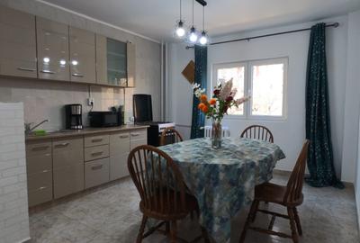 Apartament cu 2 camere decomandat în Tineretului