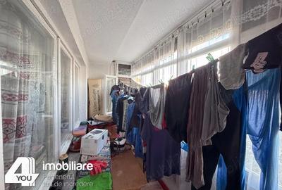 Apartament 4 camere langa Liceul Pedagogic,112 mp ,et.3 4 cu termoteca Apartament 4 camere langa Liceul Pedagogic,112 mp ,et.3 4 cu termoteca - 12