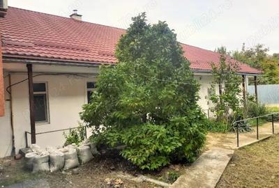 Vand casa in zona centrala Vand casa in zona centrala - 1