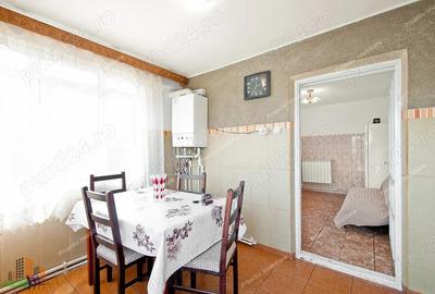 Casă cu 6 camere cu Canalizare în Costi - 7