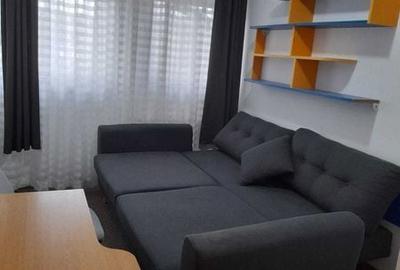 Garsonieră decomandată în Central - 7