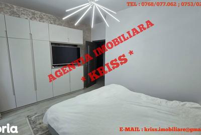 Apartament cu 4 camere decomandat în Trivale - 12