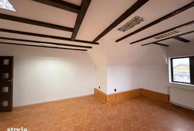 Casă cu 5 camere cu Teren 155 Mp în Central - 5