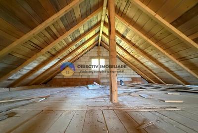 Casa + Teren de vanzare Zona Ciritei/An constructie 20 - 28