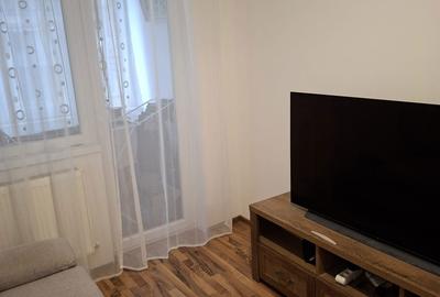 Apartament cu 3 camere semidecomandat în Central - 8