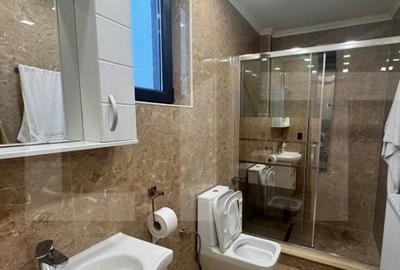 Spațiu comercial, de 275 mp, în Central - 3