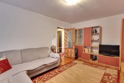 Apartament cu 3 camere, decomandat, 2 bai, zona Calea Aradului Apartament cu 3 camere, decomandat, 2 bai, zona Calea Aradului - 2