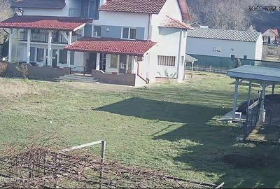 Casă cu 4 camere în Stâlpeni - 1