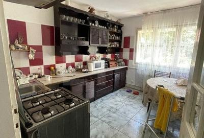 Casa cu 6 Camere in Predeal, cu Vedere Spre Munte - 3