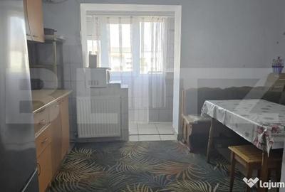 Apartament cu 2 camere decomandat în Micro 17 - 8