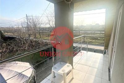 Casă cu Canalizare în Sud - 4