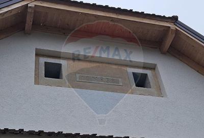 CASA 3 CAMERE SINCA NOUA / 5650 mp teren - 5