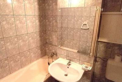 Garsonieră decomandată în Decebal - 5