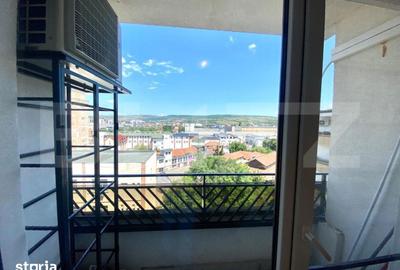 Apartament cu 3 camere semidecomandat în Bulgaria - 1