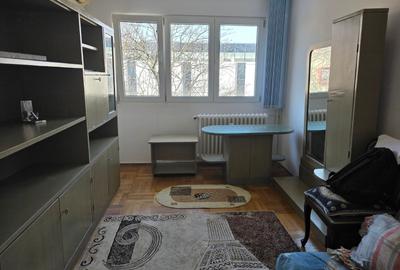 Titan, pe Liviu Rebreanu, farmacia Tei, 5 minute metrou si parc IOR, - 15