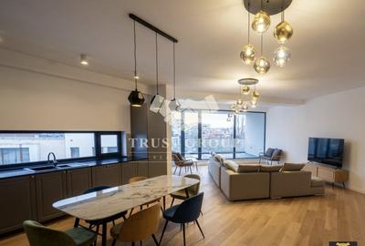 Apartament cu 4 camere semidecomandat, mobilat în Cișmigiu