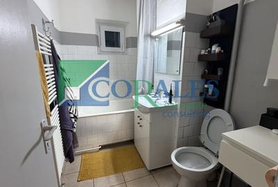 Et. 2, langa Scoala 30,  Centrala Proprie, decomandat - Zona Soarelui - 11