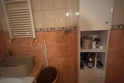 Apartament cu 2 camere decomandat în Galata
