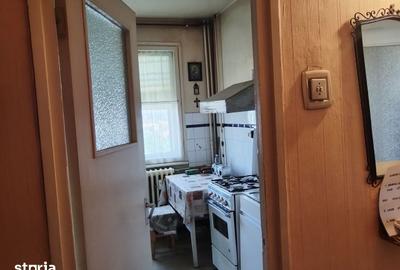 Apartament cu 3 camere semidecomandat în Andrei Mureșanu - 11