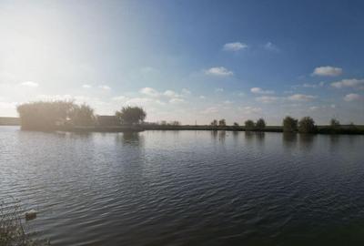 Teren de 61200 mp, în Central