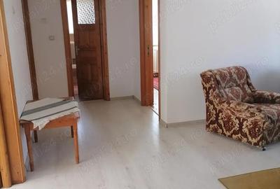 Casă cu 6 camere în Central - 2