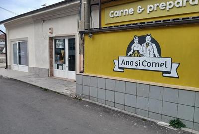 Spațiu comercial, de 30 mp, în Central - 4