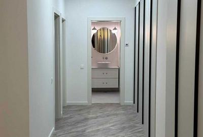 Apartament cu 3 camere în Central - 3