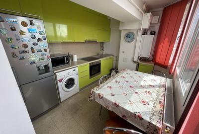 Apartament cu 3 camere semidecomandat în Tomis II - 4