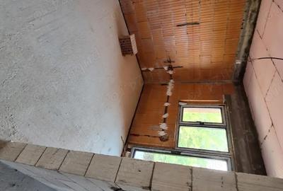Casă în Bradu - 2