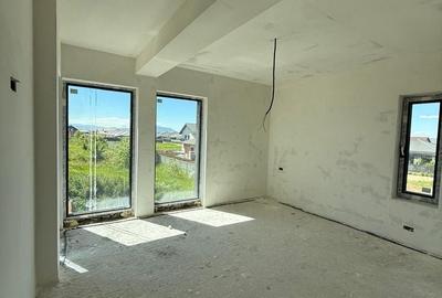 Casă cu 4 camere cu Teren 417 Mp în Tărlungeni - 15
