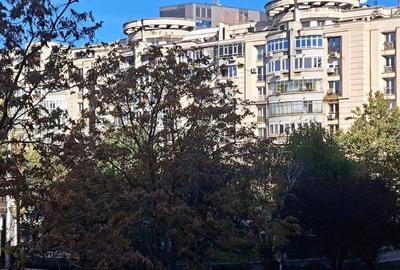 GARSONIERA / 1990 / DECOMANDATA / 42 mp /ET. 1 / STR. MAMULARI / PIATA UNIRII - 26