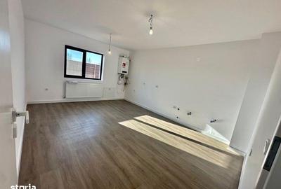 Casă cu 4 camere decomandat cu Teren 120 Mp în Central - 4