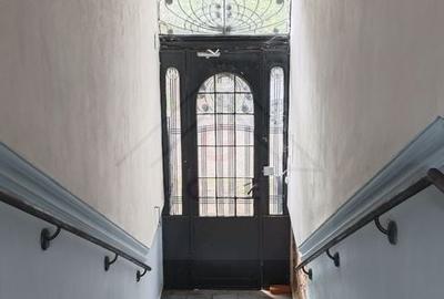 Apartament cu 2 camere semidecomandat, mobilat în Central - 35