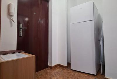 Garsonieră decomandată, mobilată în Titan - 5