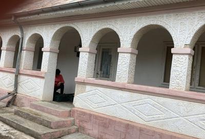 CASA DE VANZARE – URECHESTI, VRANCEA | Strada Zorilor | ~1300 mp - 2