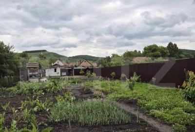 Casa noua cu 4 camere de vanzare in Ernei, 14 ari teren! - 34