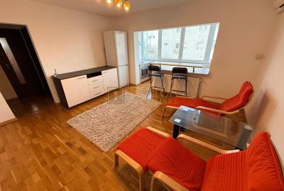 Apartament cu 3 camere semidecomandat, mobilat în Dâmbovița - 1
