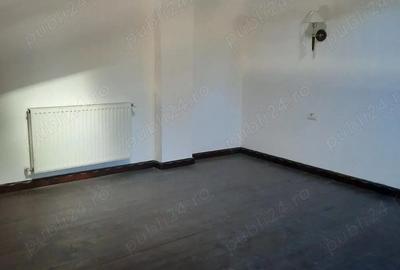 Predeal-Apartament cu 3 camere; - 5