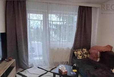 Apartament 2 camere, semidecomandat - zona Astra - 1