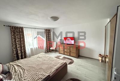 Casă cu 4 camere cu Teren 2650 Mp în Dumitra - 14