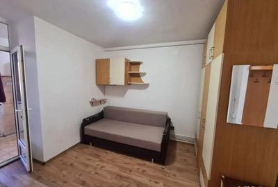 VAND garsoniera zona Astra- Racadau - 2