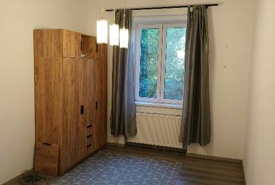 Apartament cu 4 camere semidecomandat, mobilat în Central - 9